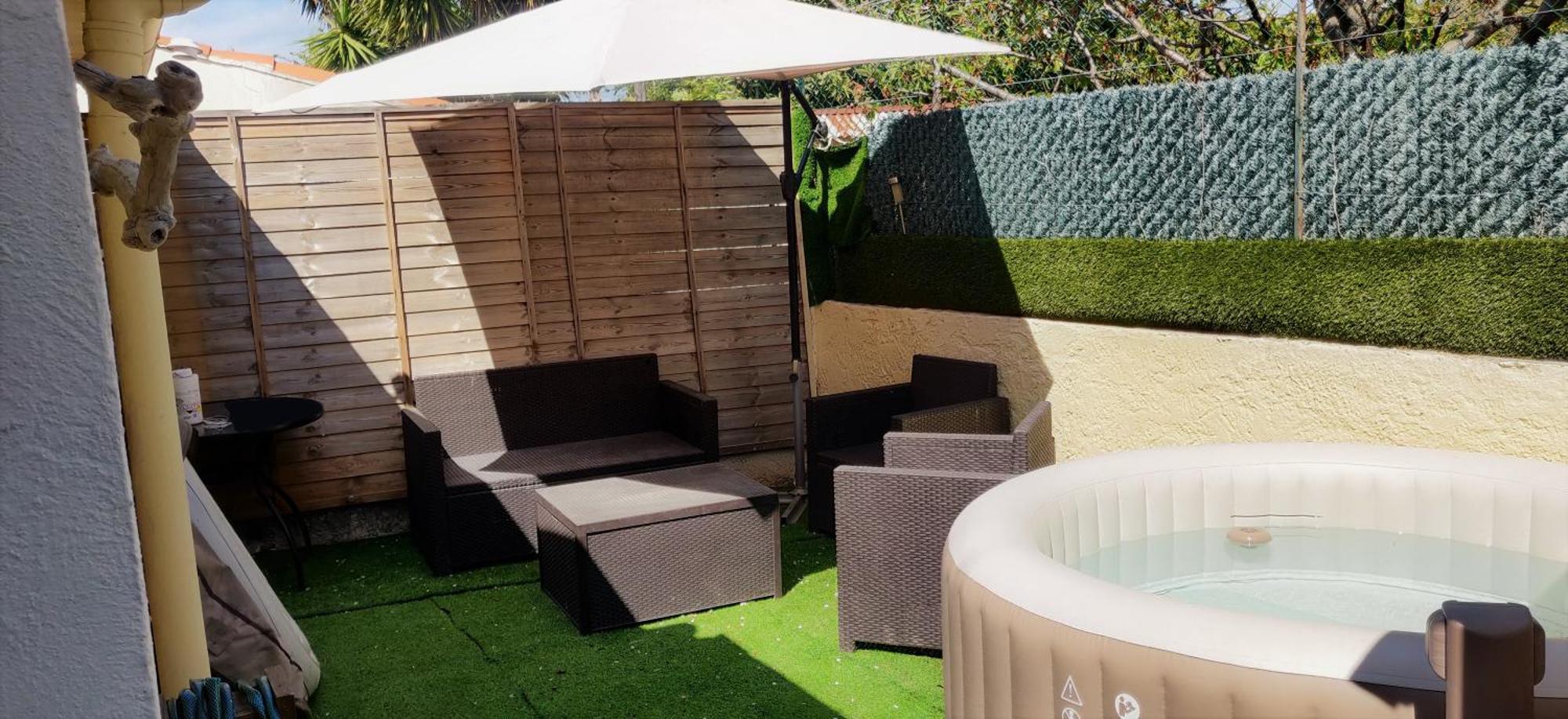 Maison T2 Proche Mer Jardin Spa Jacuzzi Et Parking سيكس-فور-لو-بلاج المظهر الخارجي الصورة